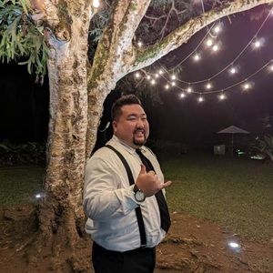 Meet your Posher, Buddy